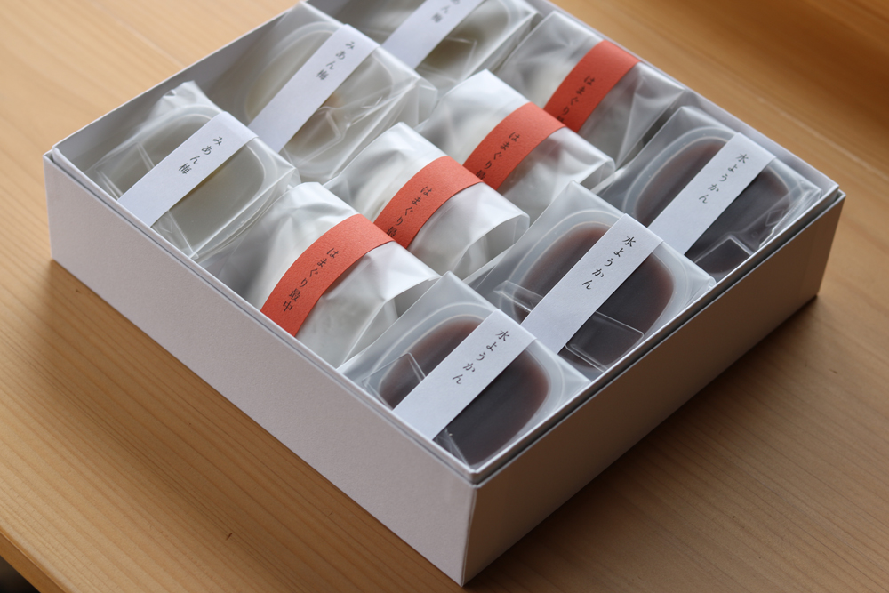 お盆のお供えギフト お茶菓子の事 三松堂